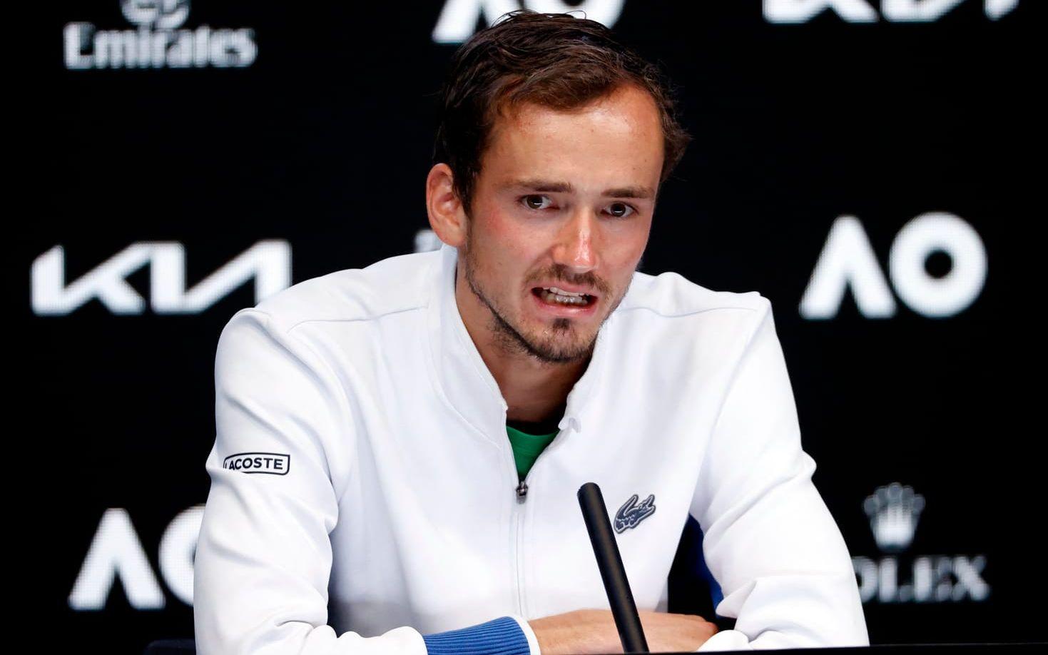 Svenska tennisförbundet vill stoppa världsettan Daniil Medvedev från spel. 