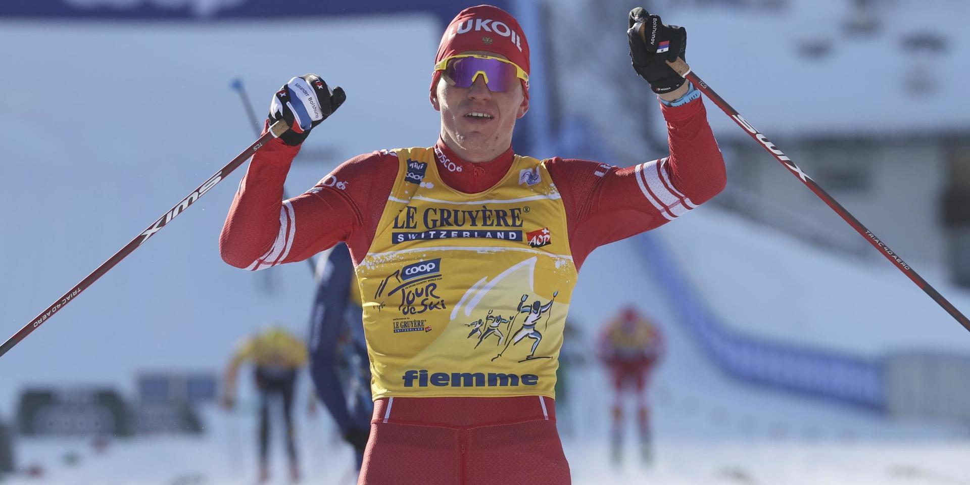 Alexander Bolsjunov, här under en tidigare etapp, vann Tour de Ski i överlägsen stil.