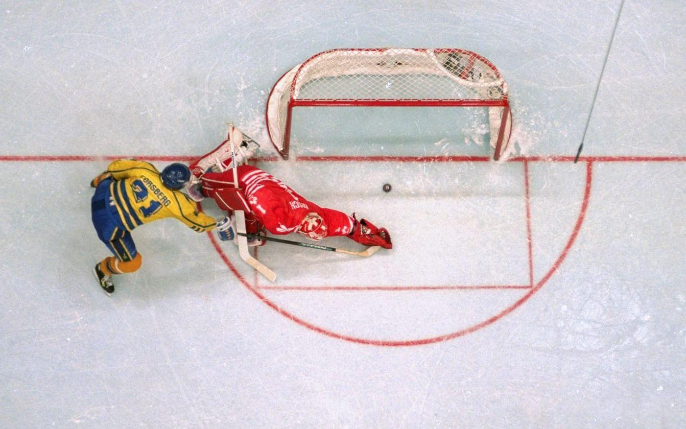 Peter Forsberg har stått för flera minnesvärda prestationer i sin karriär – men få blev så ikoniska som när han satte sin straff mot Kanada i finalen