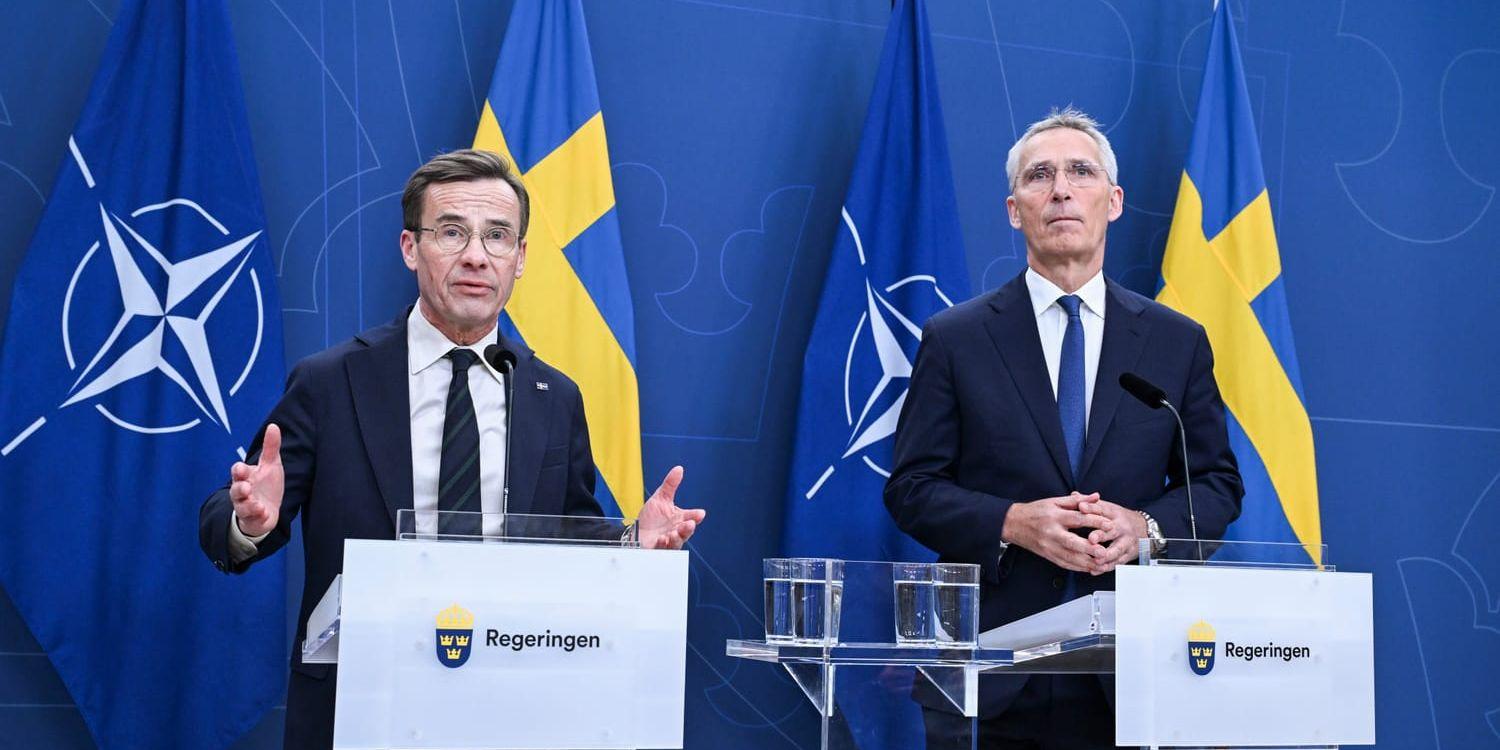 Statsminister Ulf Kristersson (M) och Natos generalsekreterare Jens Stoltenberg under en presskonferens på Rosenbad på tisdagen.