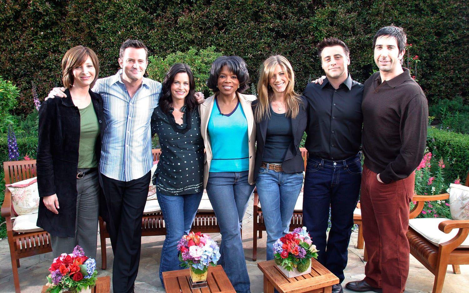 ”Vänner”-gänget samlat med Oprah Winfrey 2004. 