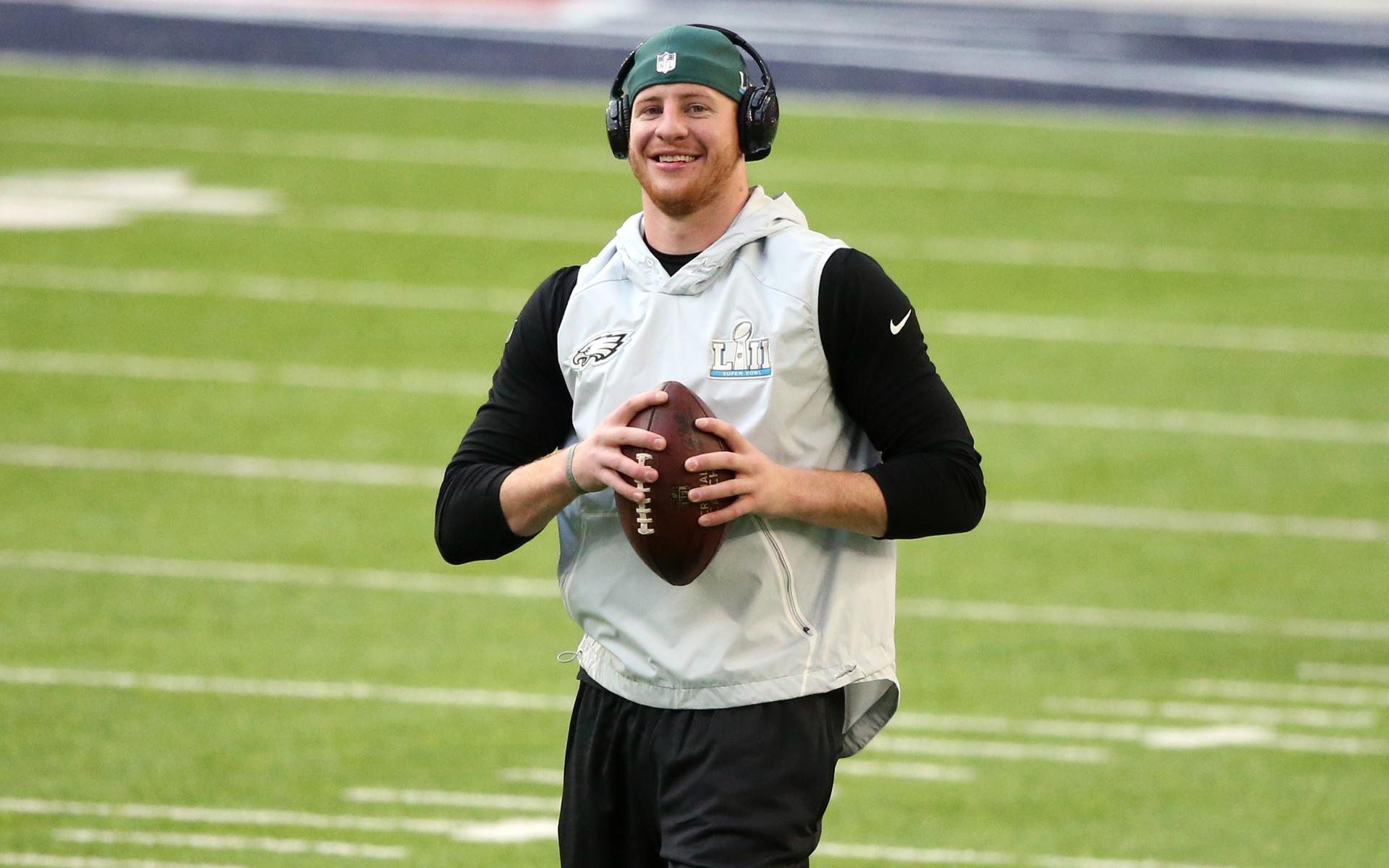 Sist på topp-tio-listan är Carson Wentz med 567 miljoner.