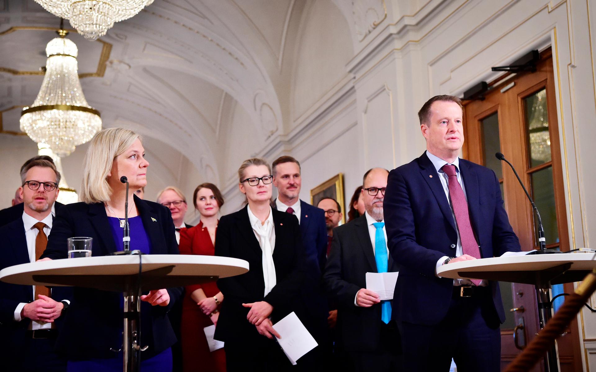 Magdalena Andersson och de nya ministrarna.