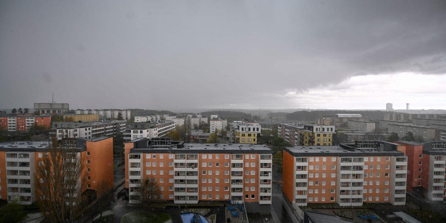 Regeringen vill skärpa reglerna för att säga upp hyresgäster vid brott. Arkivbild.