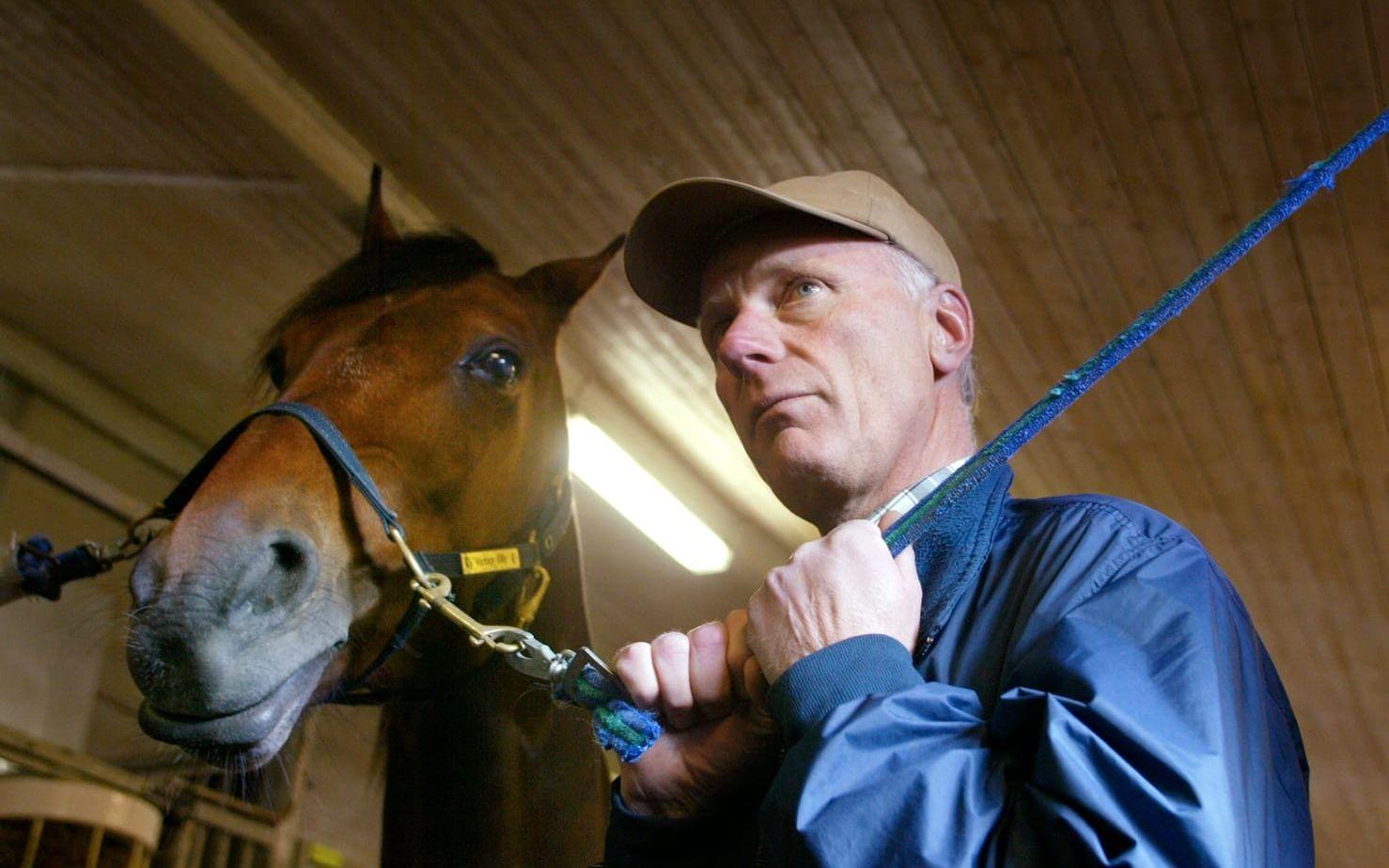 Här med Victory Tilly, en av hans kändaste hästar.