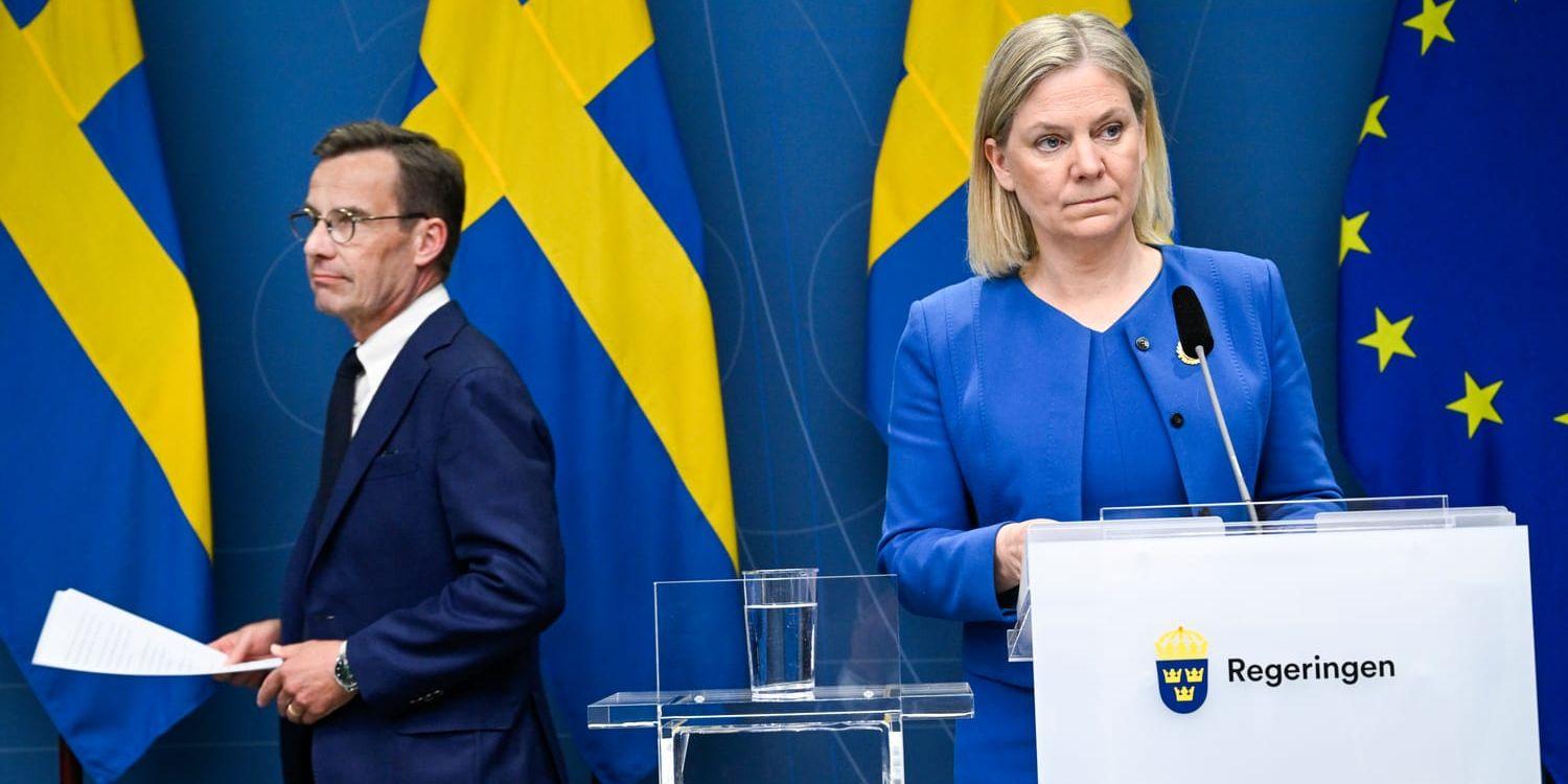 Moderaternas partiledare Ulf Kristersson (tv) och statsminister Magdalena Andersson (S).