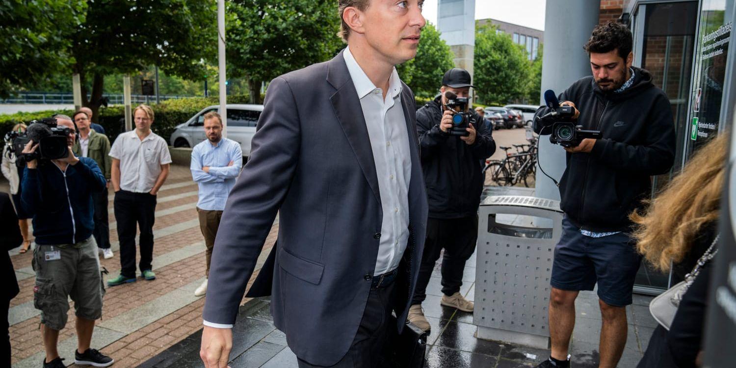 Morten Messerschmidt anlände under fredagen till rätten i Lyngby, Danmark.