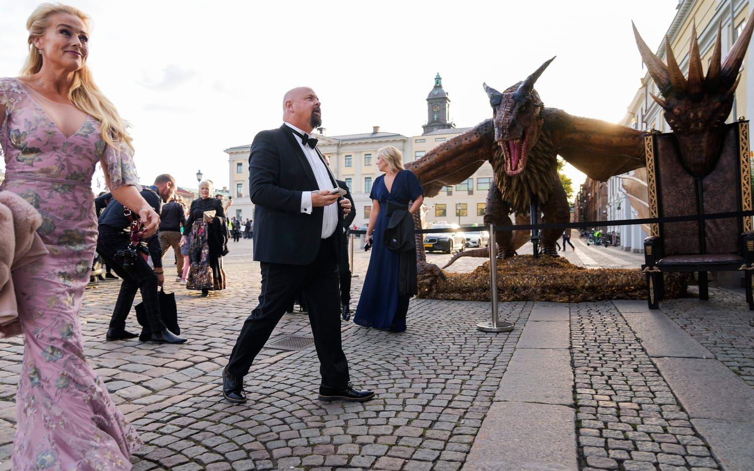 Anders och Johanna Bagge älskar alla djur. Eventuellt även drakar.