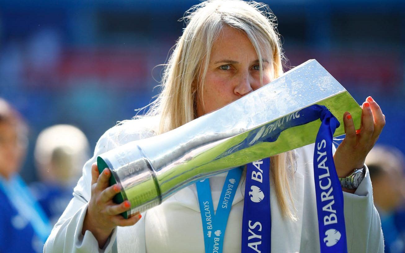 Emma Hayes lämnar tränarsysslan i Chelsea efter 12 år.