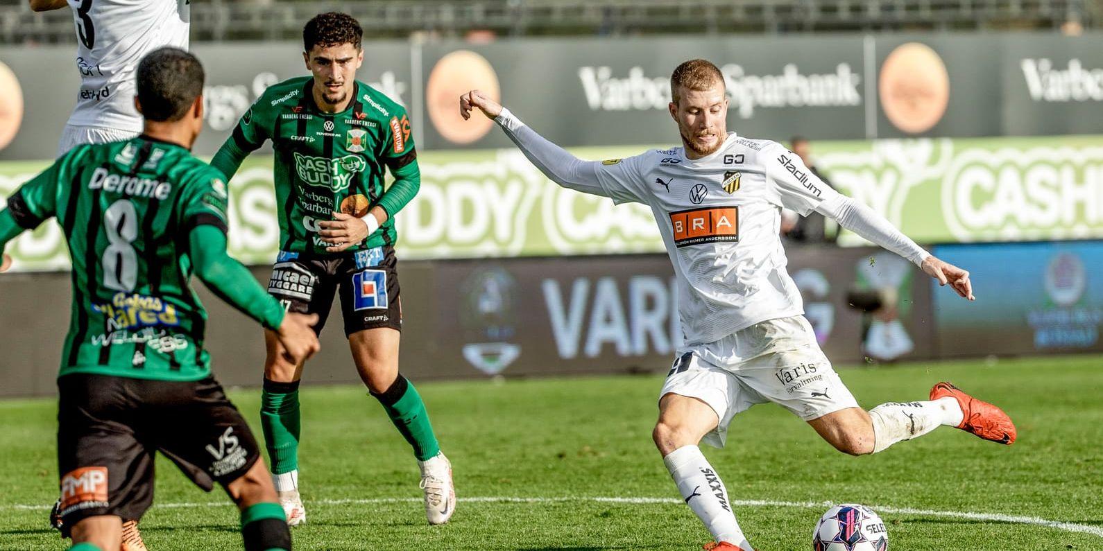 Simon Gustafson var en av Häckens bästa spelare när göteborgarna spelade 1–1 mot Varberg. I nästa omgång väntar ett toppmöte mot Djurgården.