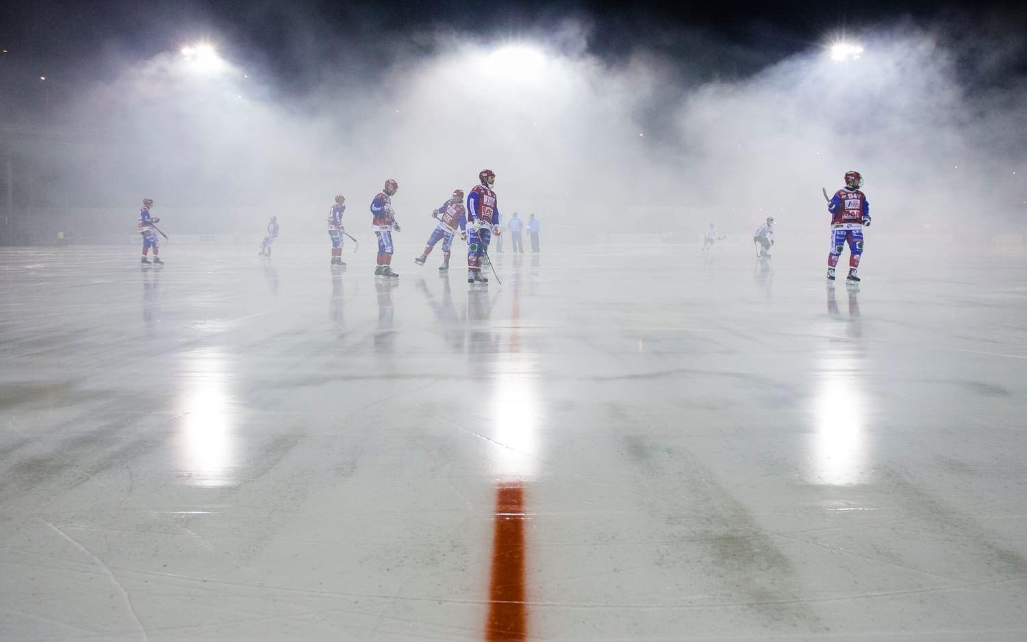 IFK Kungälv är den bandyförening som har dragit in mest pengar. 