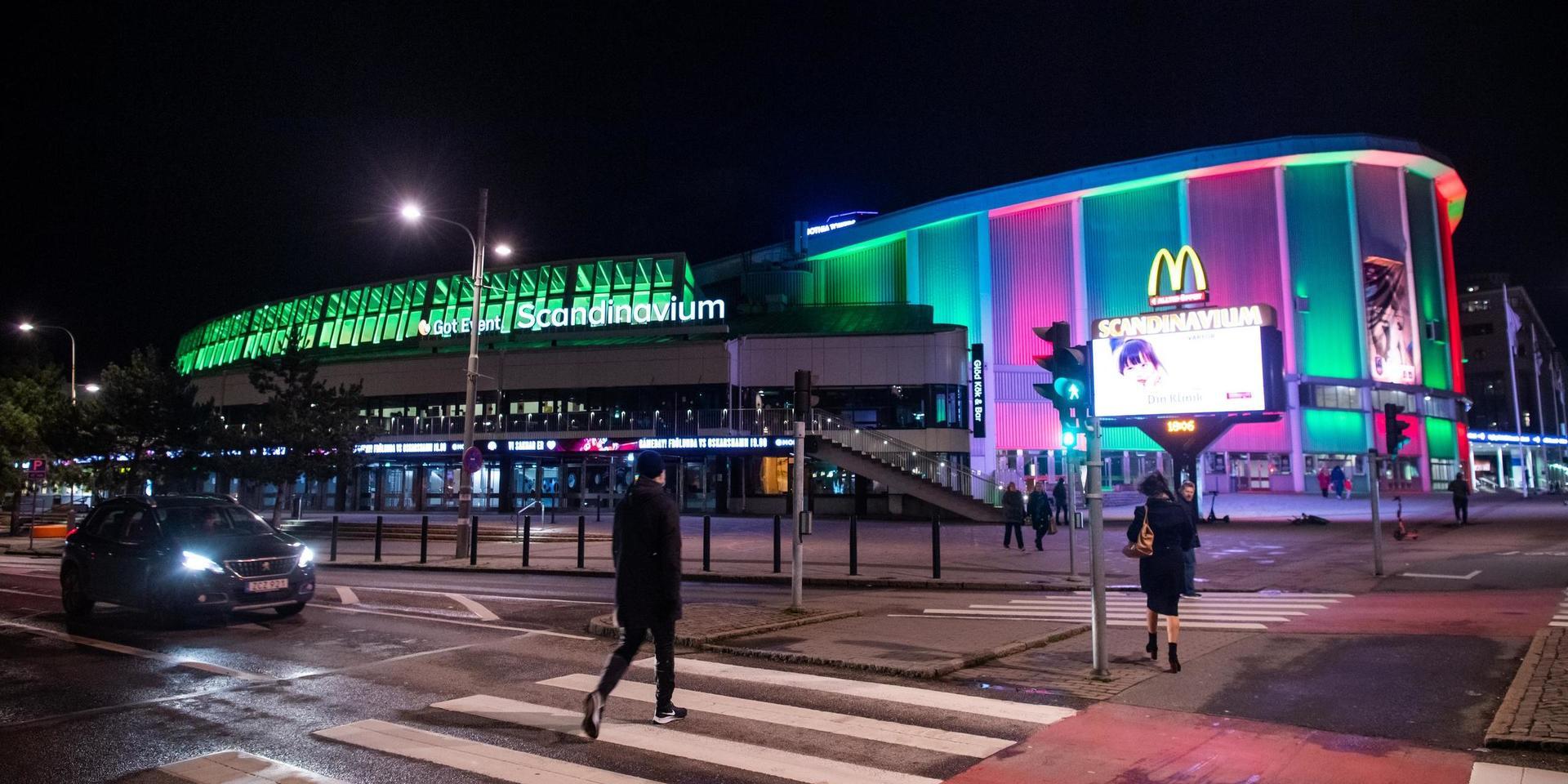 Ett upplyst Scandinavium.