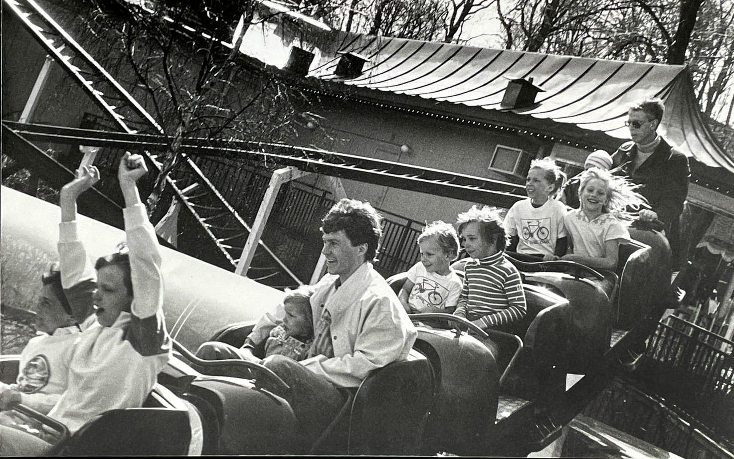 Nyckelpigan är så gammal att det fotograferades i svartvitt på dess storhetstid. I tredje vagnen, till vänster syns GP:s reporter Olle Råde åka den i början av 1980-talet.