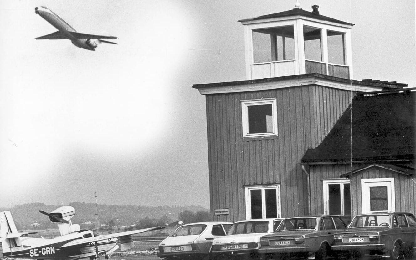 1977 stängde Torslanda flygplats och trafiken flyttades till den nybyggda Landvetter flygplats. 